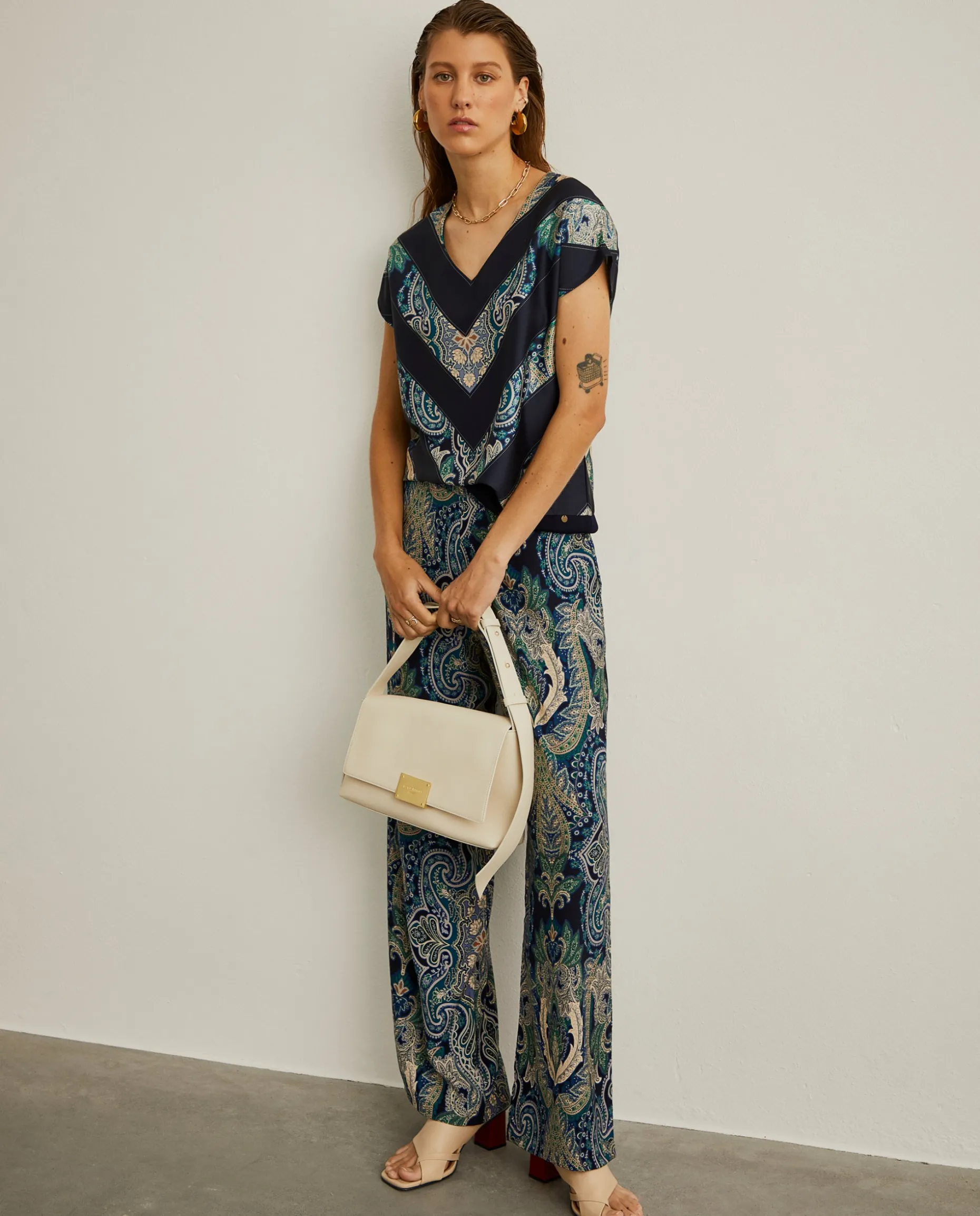 Blusa de manga curta com estampado