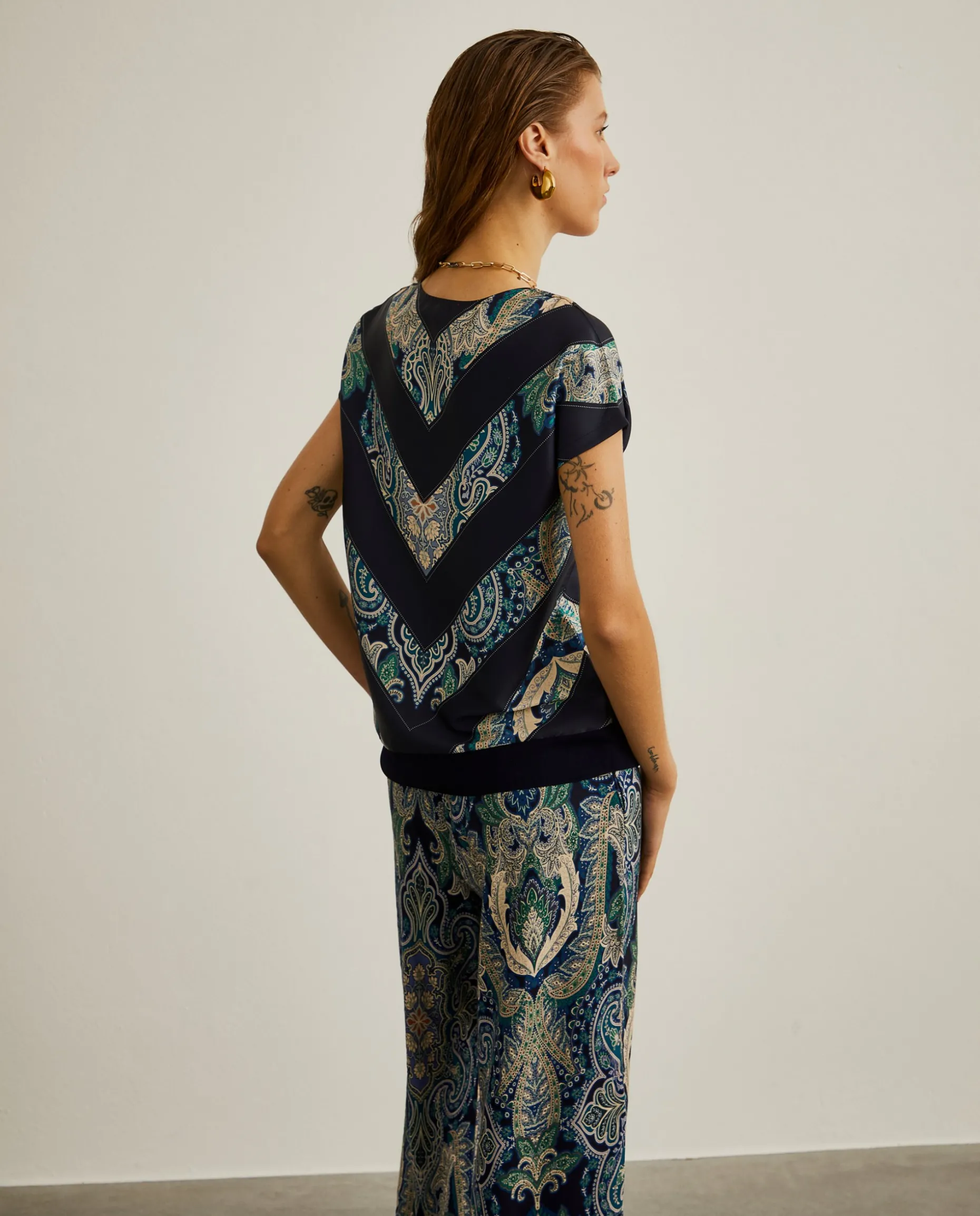 Blusa de manga curta com estampado