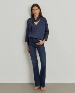 Blusa estampada com laçada