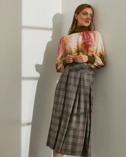 Blusa fluida gola alta