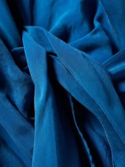 Blusa fluida sem mangas