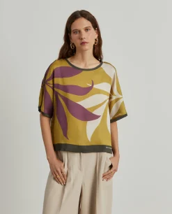 Blusa manga curta estampada