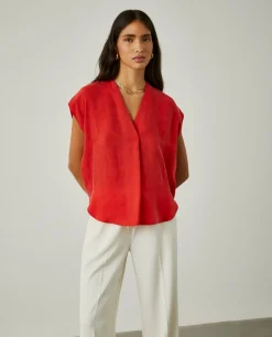 Blusa sem mangas em cupro