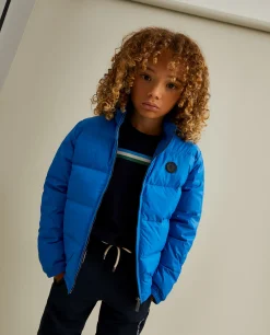 Blusão acolchoado com capuz embutido