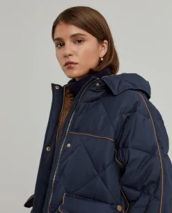 Blusão acolchoado com capuz