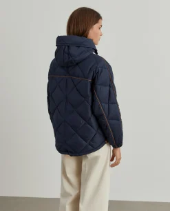 Blusão acolchoado com capuz