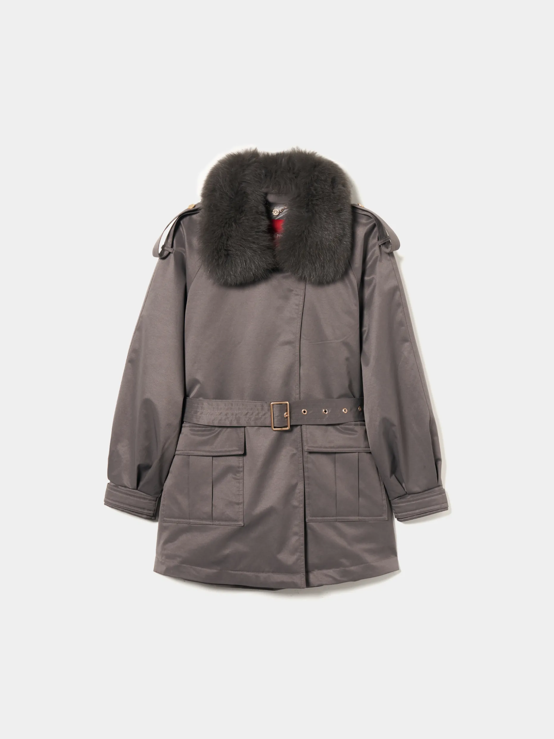 Blusão acolchoado com cinto e gola em pelo