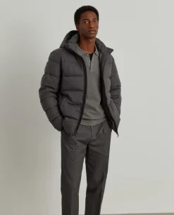 Blusão acolchoado repelente à água com capuz