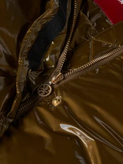 Blusão curto acolchoado brilhante