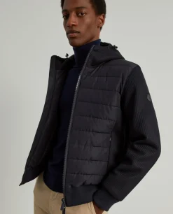 Blusão de malha com capuz e frente em tecido técnico