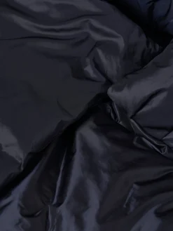 Cachecol acolchoado com capuz