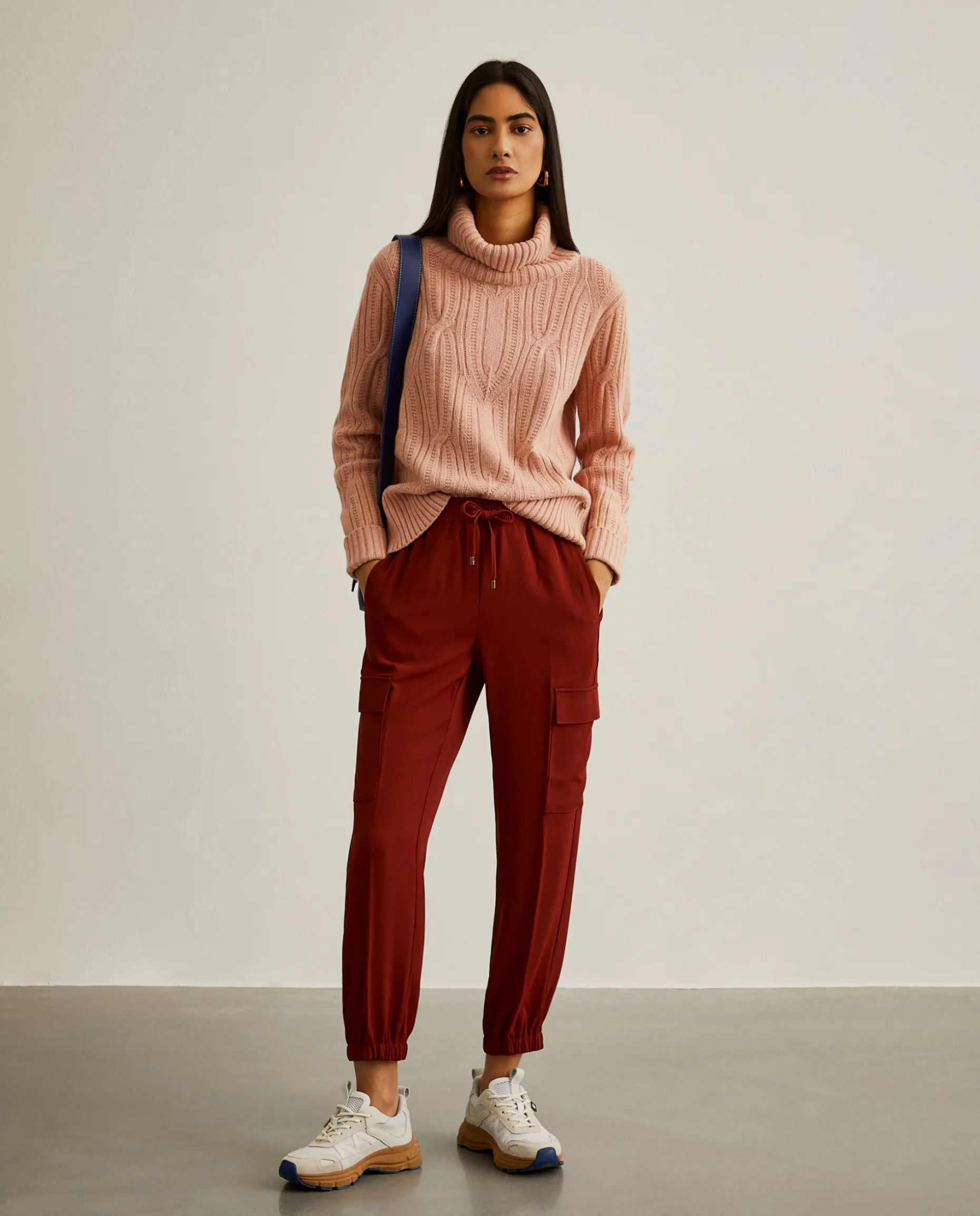 Calças cargo com cintura elástica