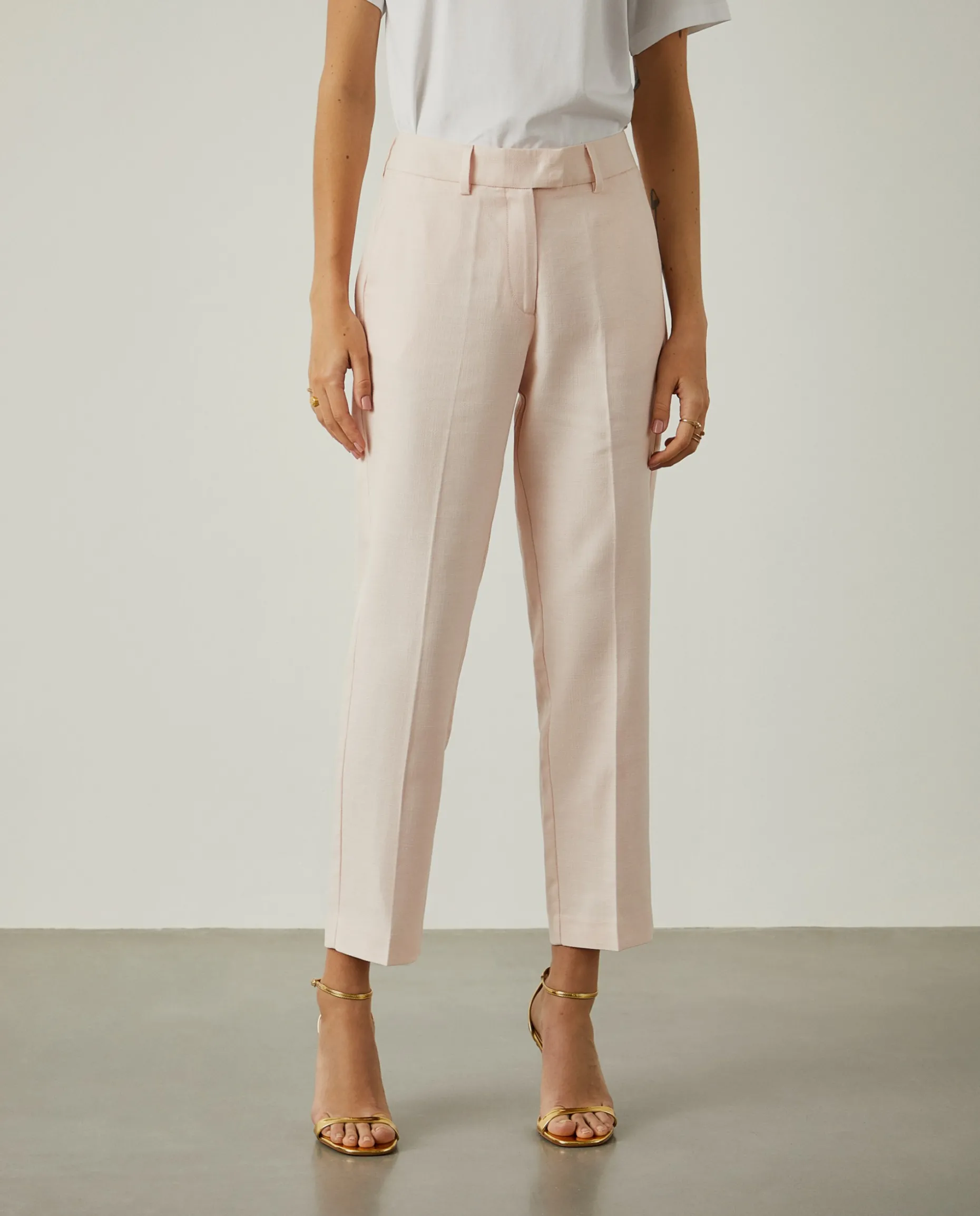 Calças chino clássicas com linho