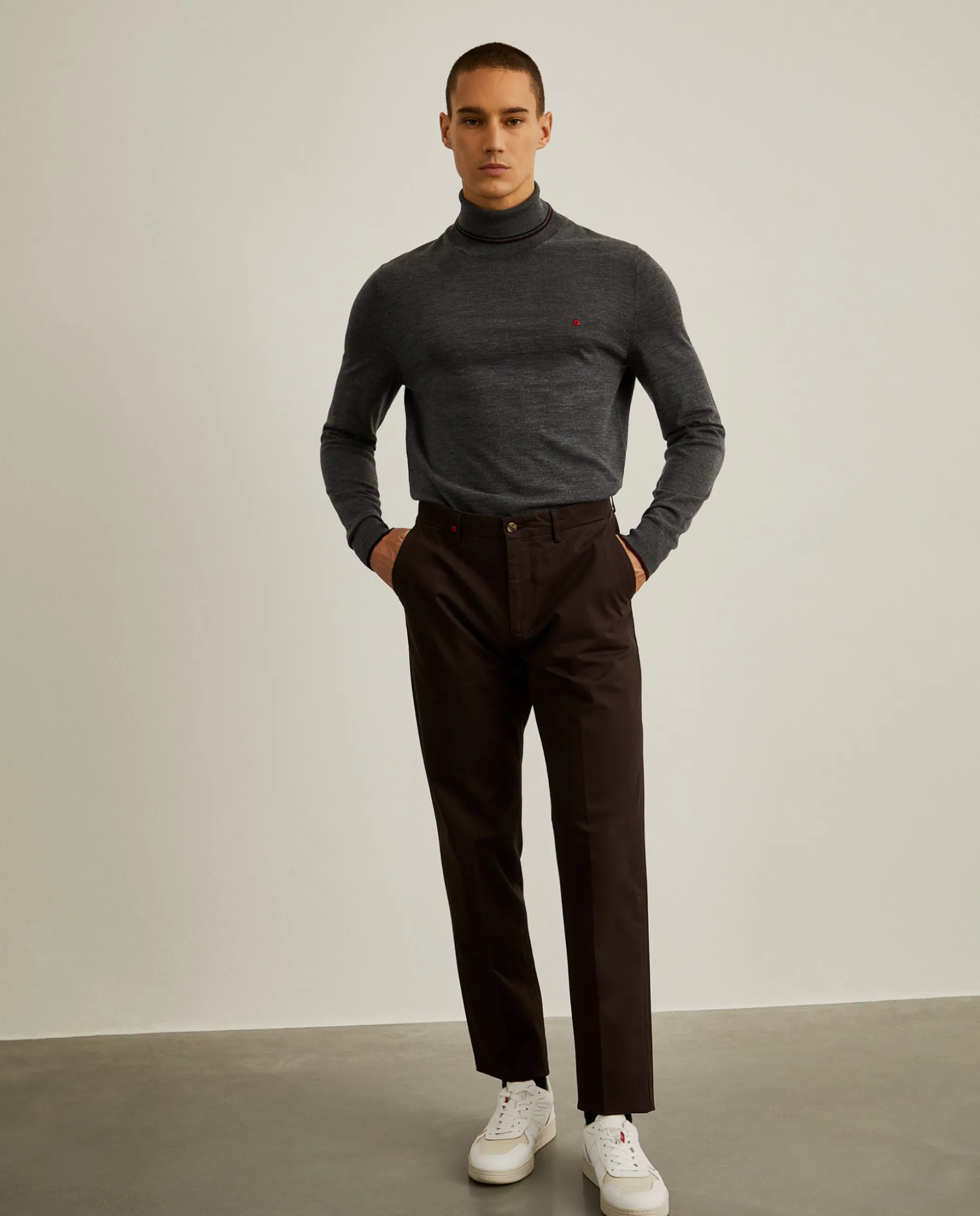 Calças chino regular fit