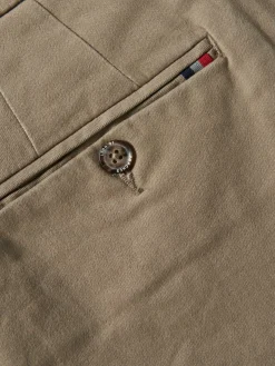 Calças chino regular fit