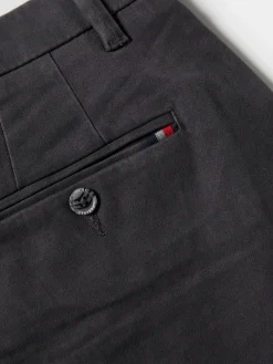 Calças chino regular fit