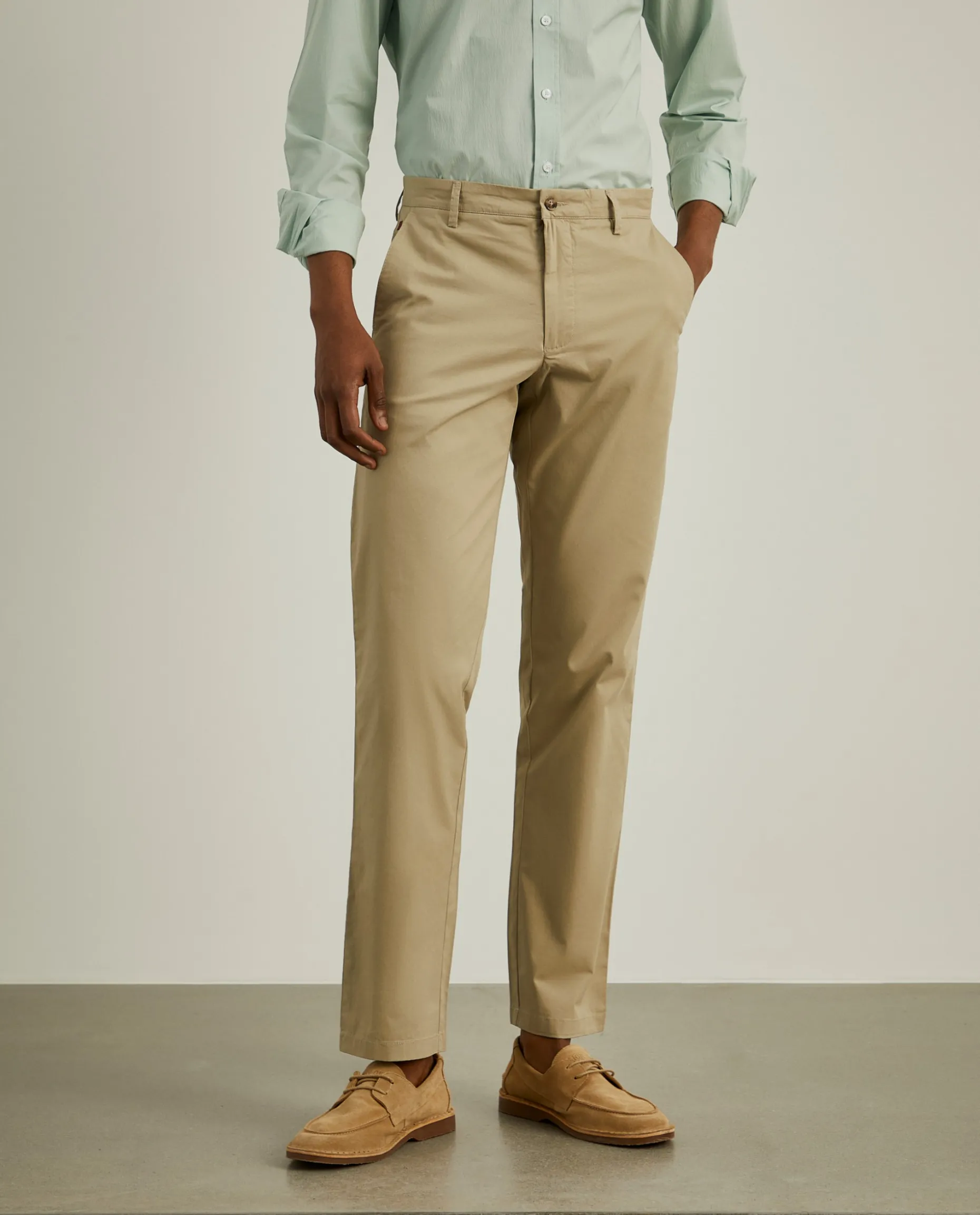 Calças chino regular fit