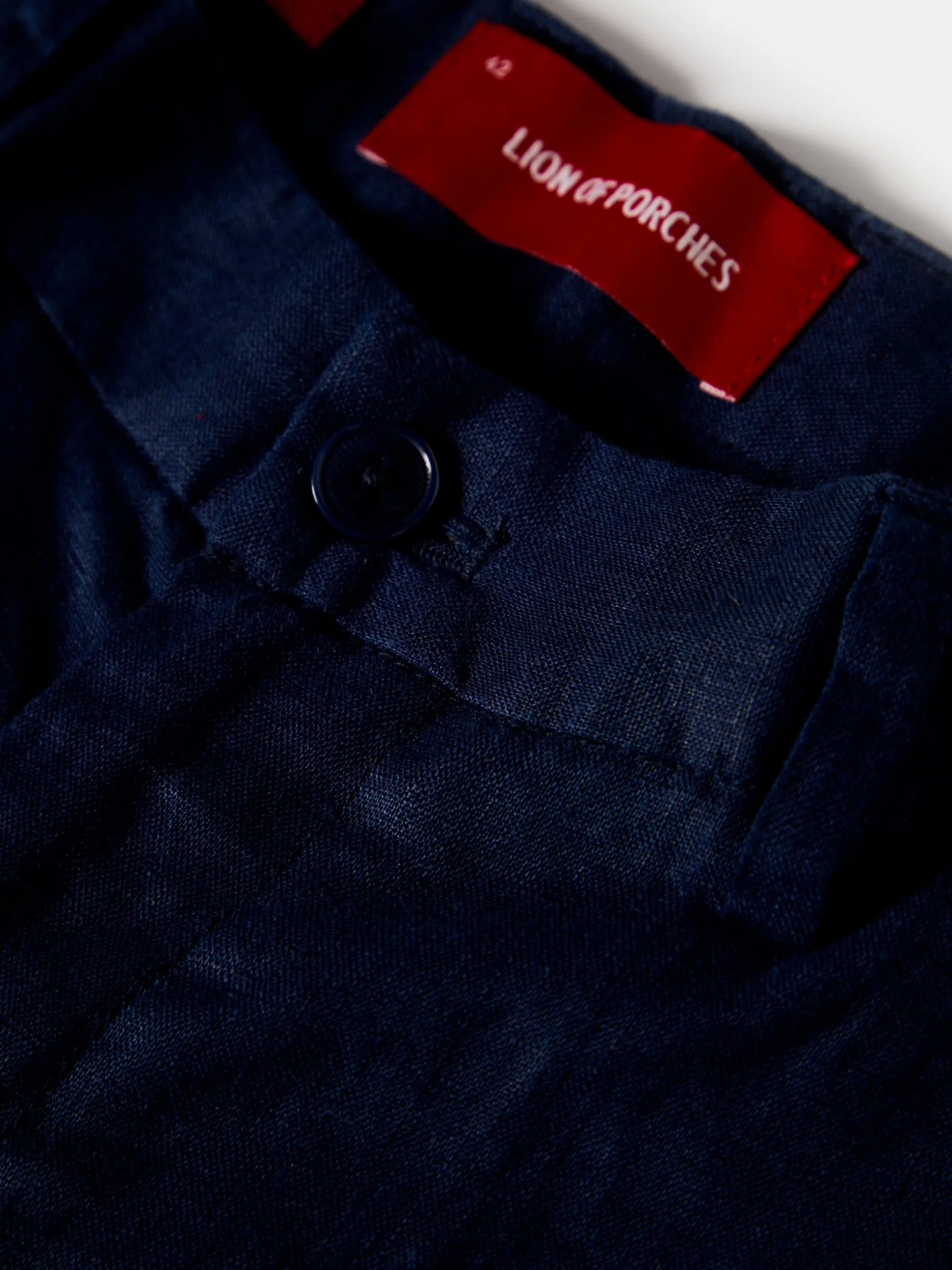 Calças chino regular fit em linho