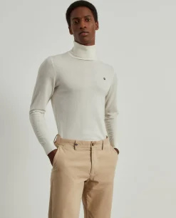 Calças chino regular fit em veludo