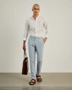 Calças chino slim fit padrão de riscas