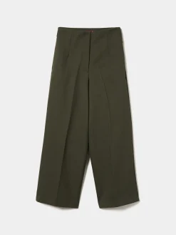 Calças cropped texturizadas