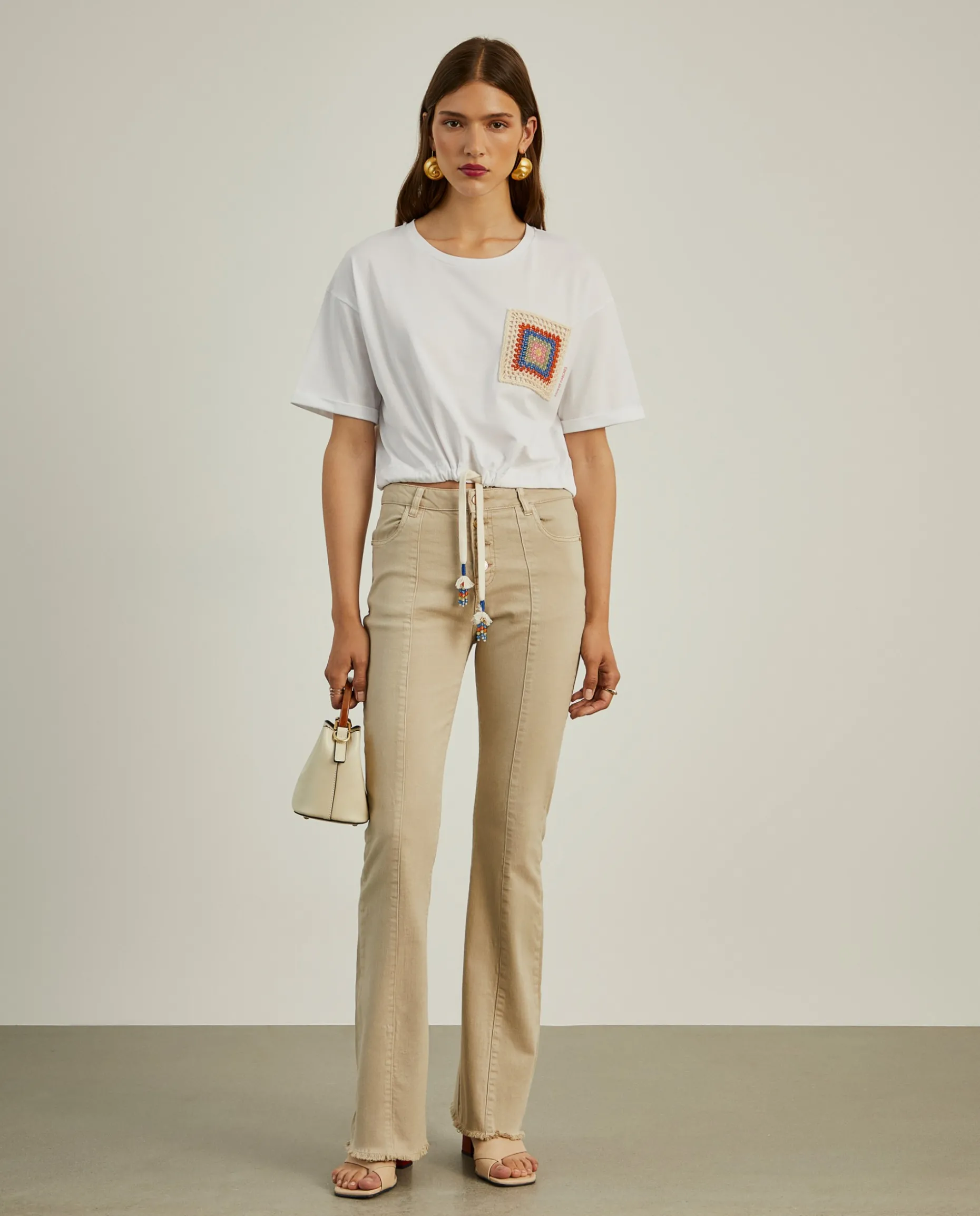 Calças de ganga com cintura subida