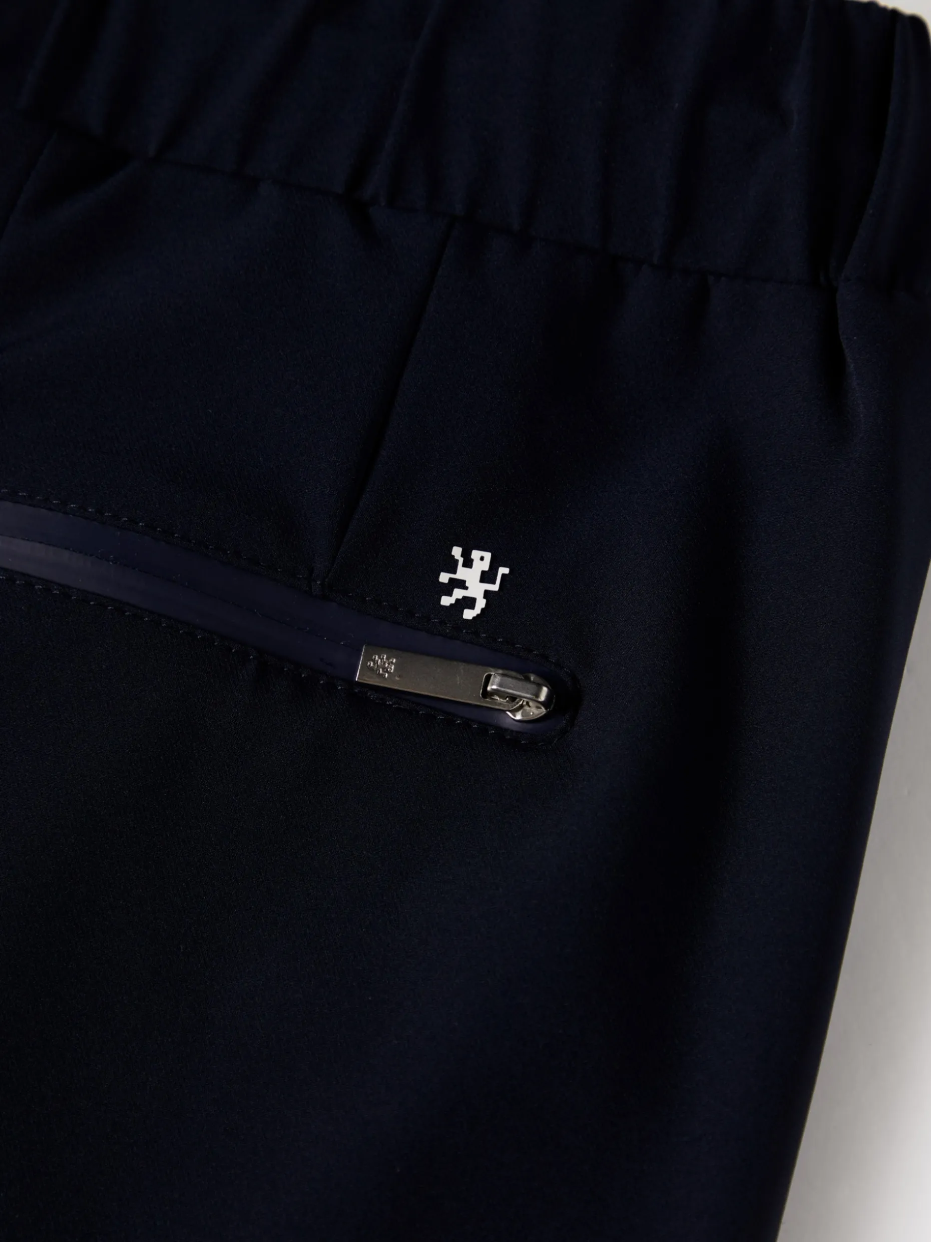 Calças de malha com cordão