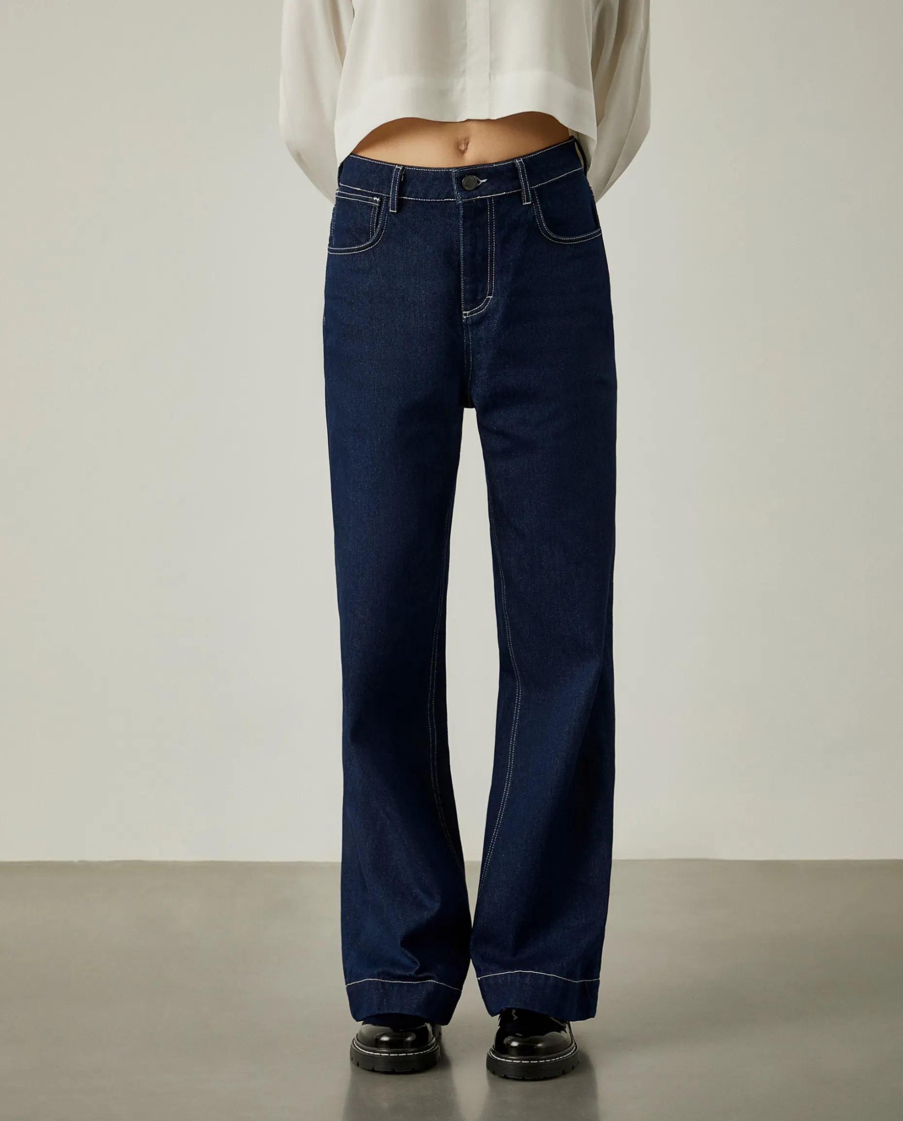 Calças denim Lion of Porches x Paatiff