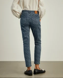 Calças denim regular fit com monograma