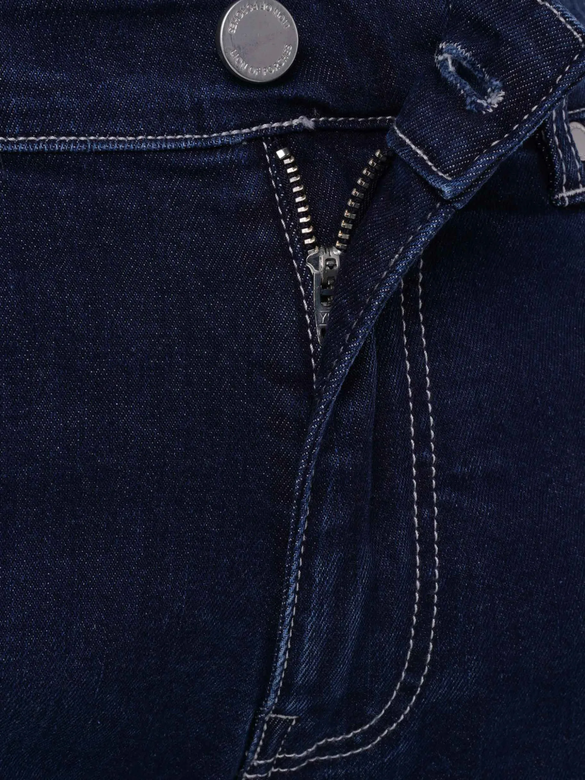 Calças denim regular fit lavagem escura