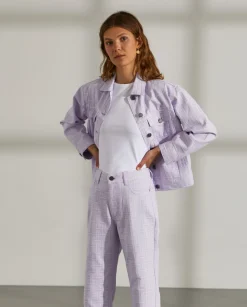 Calças regular fit denim com monogramas