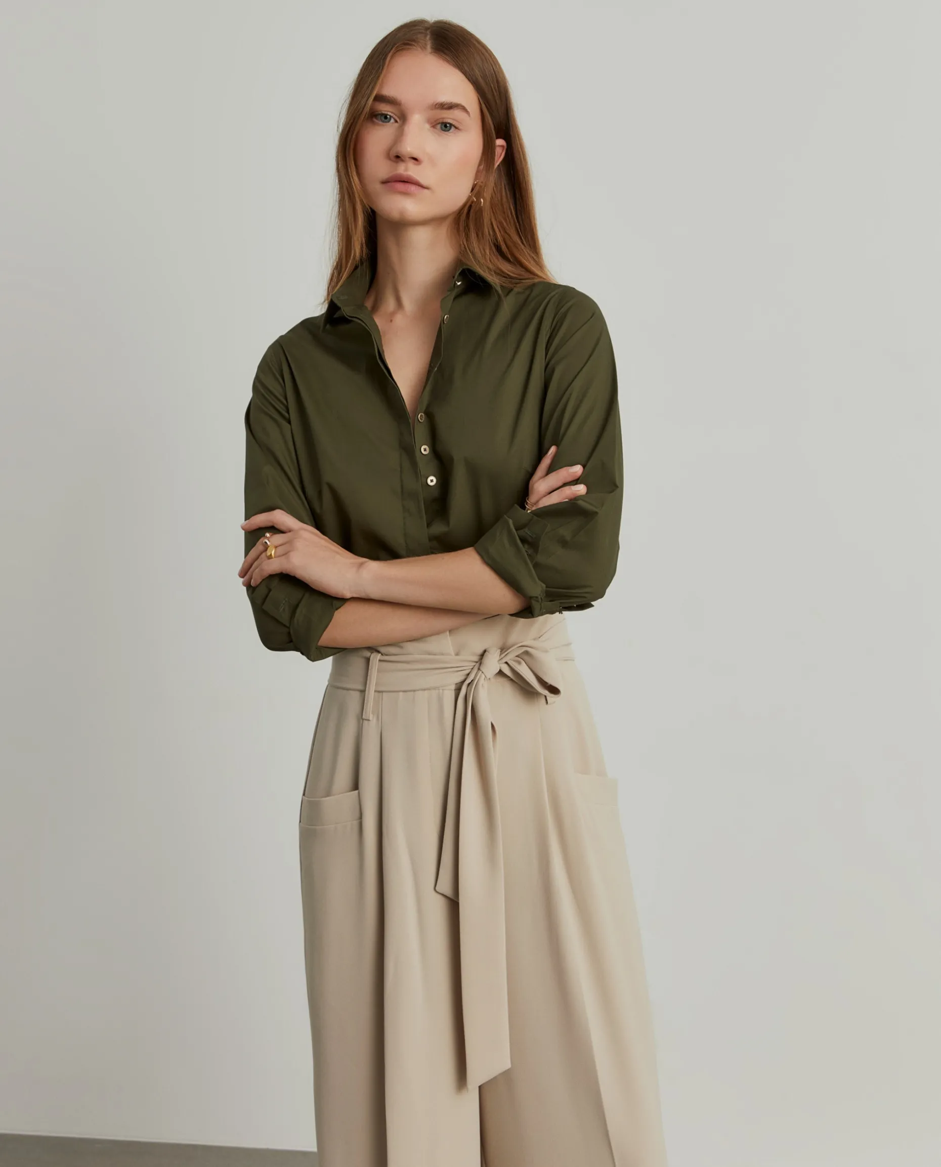 Camisa clássica cintada