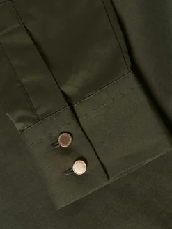 Camisa clássica cintada