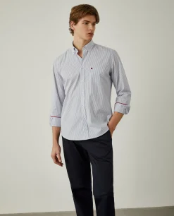 Camisa de riscas regular fit em popelina