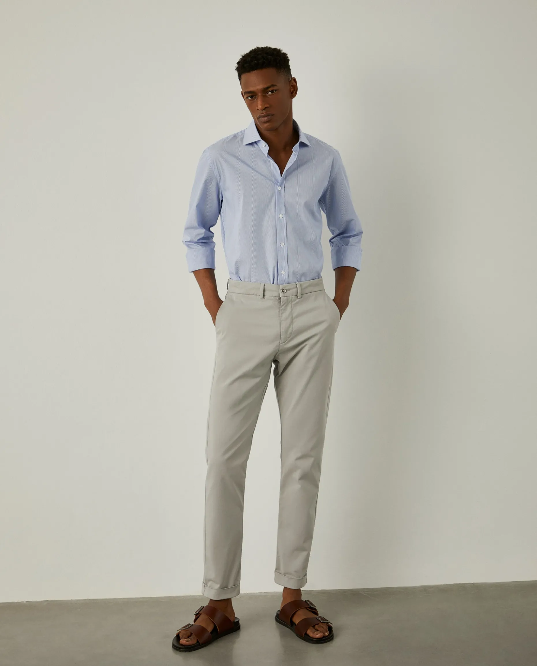 Camisa de riscas slim fit em popelina