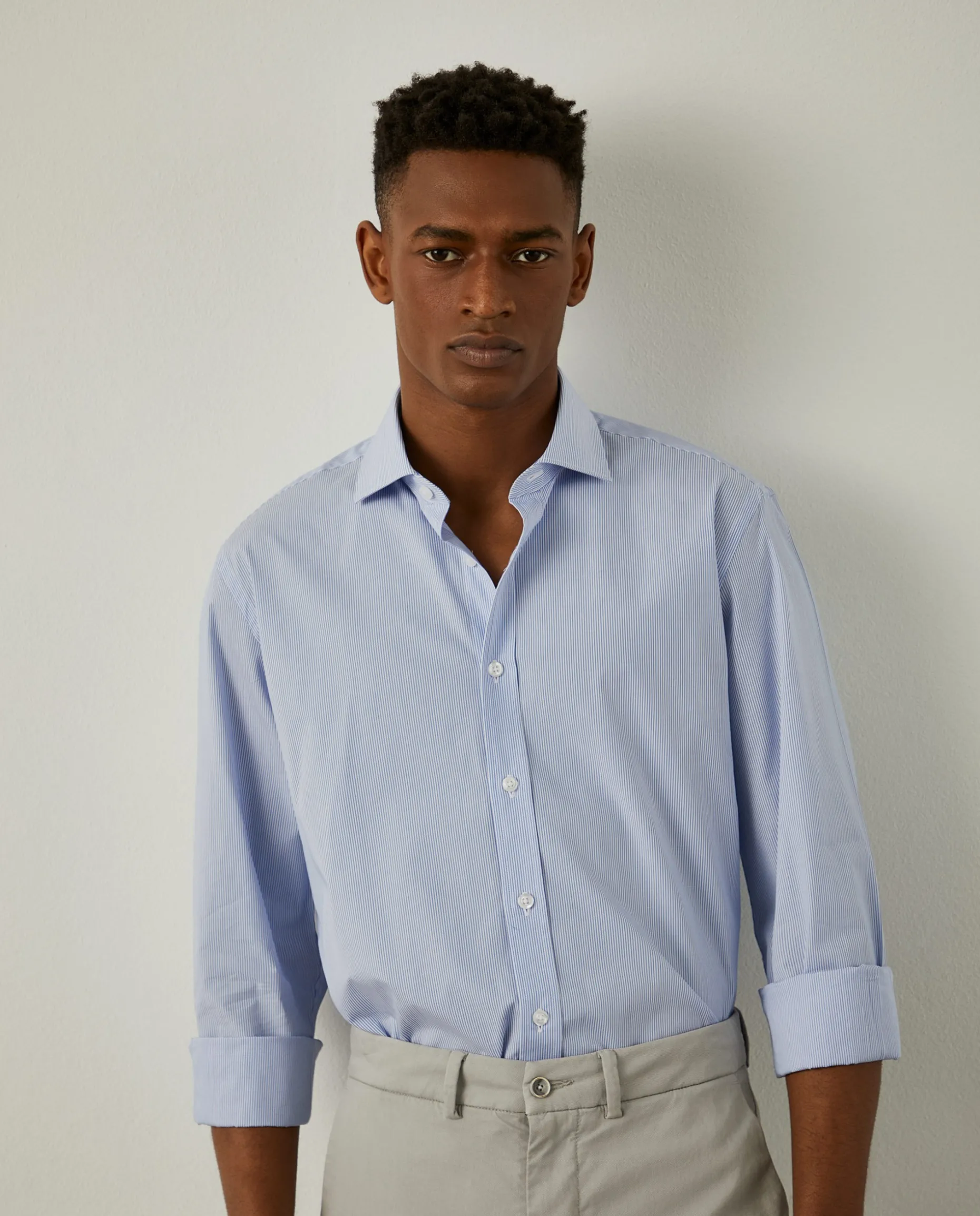 Camisa de riscas slim fit em popelina