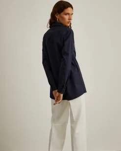 Camisa em algodão com bordado inglês