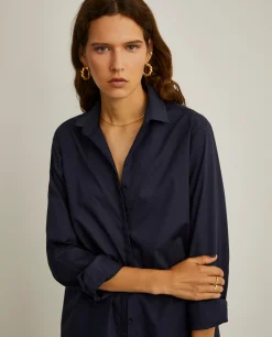 Camisa em algodão com bordado inglês