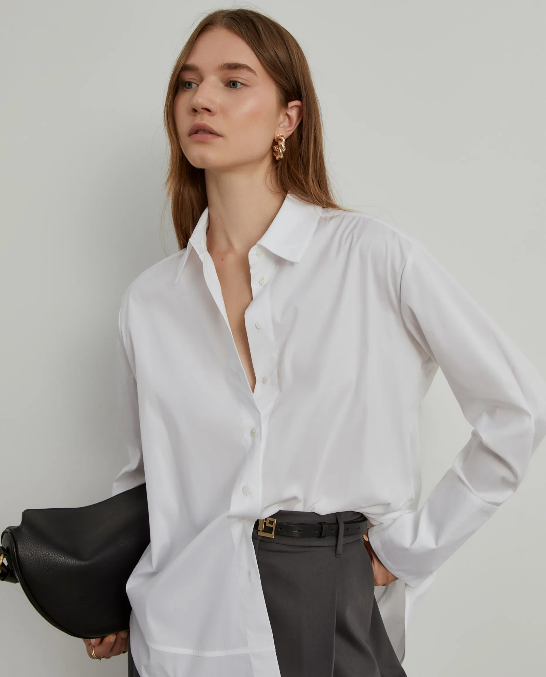 Camisa oversize assimétrica