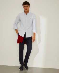 Camisa oxford slim fit às riscas