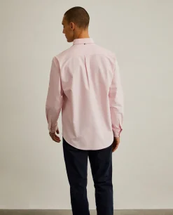 Camisa regular fit de algodão em cor lisa