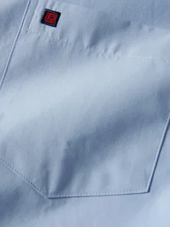 Camisa regular fit de algodão em cor lisa