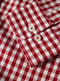 Camisa slim fit aos quadrados