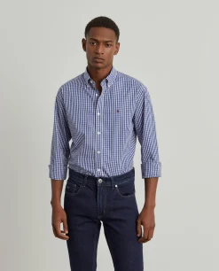 Camisa slim fit de algodão em cor lisa