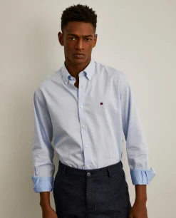 Camisa slim fit de algodão em cor lisa