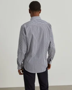Camisa slim fit de algodão às riscas