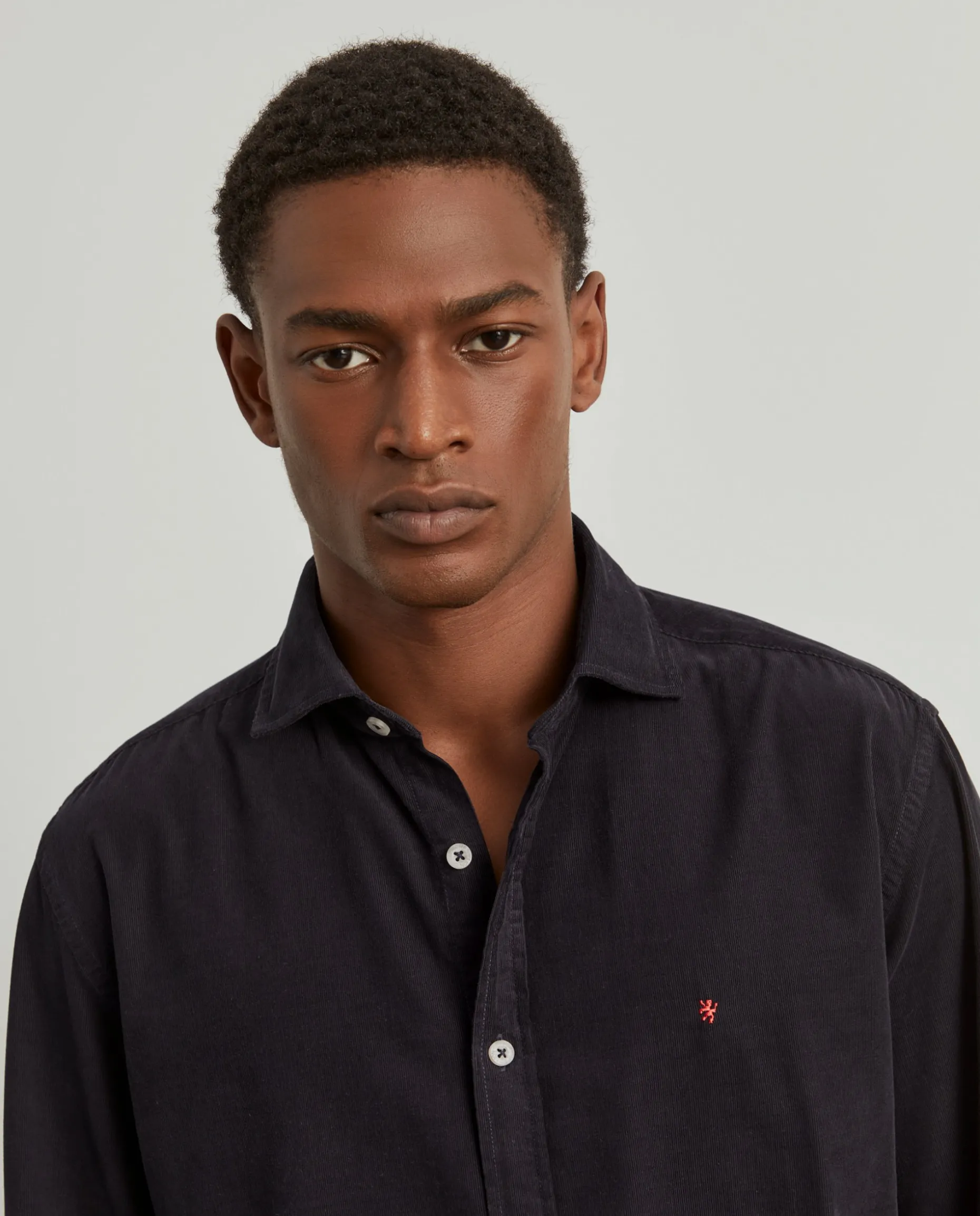 Camisa slim fit de bombazine