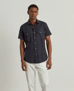 Camisa slim fit de manga curta