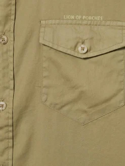 Camisa slim fit de manga curta