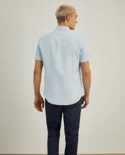 Camisa slim fit de manga curta